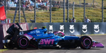 Hamilton lideró el segundo entrenamiento en Hungría: una salida de pista obligó a Franco Colapinto a abandonar la sesión