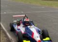 Jóvenes pilotos de karting giraron sobre un Fórmula Nacional