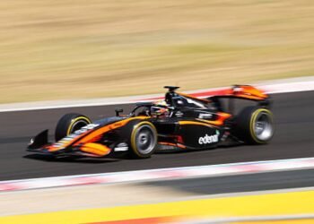 FIA F2: Varrone tuvo una buena largada y fue 11° en la Sprint de Hungría