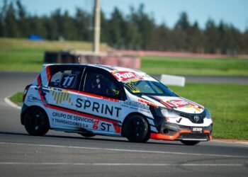 Franco Fauret y el Toyota Etios del Antolín Competición vencieron en la final de titulares de la Clase Tres