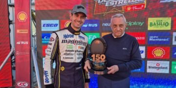 Juan José Ebarlín cumple, en el Desafío de las Estrellas, 150 carreras como piloto del TC
