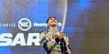 Tomás Pellandino ganó la final del TC Pista Pick Up en Rosario