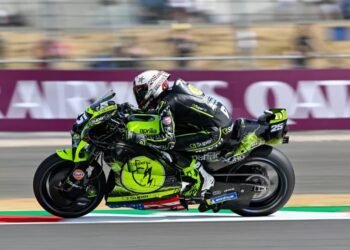 Raúl Fernández, imbatible y líder de principio a fin en Silverstone