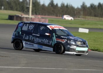 Tras la victoria en San Nicolás: Agustín Gajate se mete de lleno en la pelea por el título en la Clase Dos del Turismo Pista