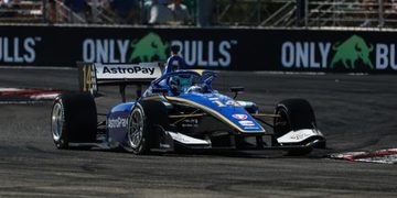 Indy NXT: de Tullio terminó sexto tras ganar quince puestos en una gran remontada