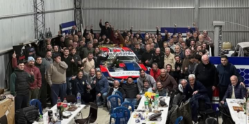 TC Pista: Felipe Bernasconi y su equipo celebraron la primera victoria con el Toyota lograda en San Juan
