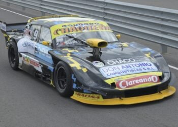 ProCar 4000: Oscar “Zapallito” Sánchez y Mario Alberghini los más rápidos en los entrenamientos