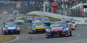 Néstor Girolami y Raphael Reis consiguieron las victorias en el Oscar Cabalén de Córdoba por la sexta fecha del TCR South America