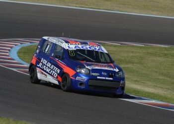 Juan Cruz Paulides se quedó con la primera clasificación de la Clase Dos del Turismo Pista