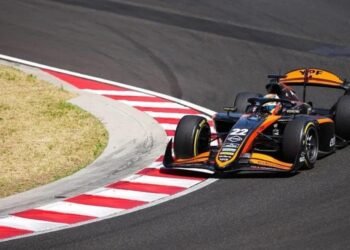 FIA F2: Varrone fue 10° y el paraguayo Dürksen sumó otra victoria en Italia