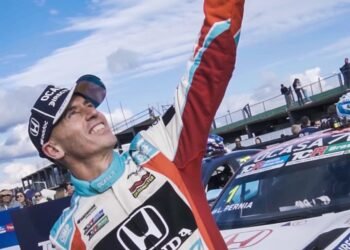 Leonel Pernía “voló” en Concordia y se quedó con la pole en el TCR South America