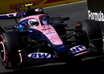 GP de Azerbaiyán: Russell marcó el mejor tiempo en el primer entrenamiento, Colapinto fue 18°