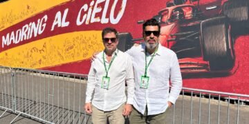 “Posicionar a Buenos Aires entre las grandes capitales del mundo del automovilismo”: funcionarios de la Ciudad mantuvieron reuniones con la F1 en el GP de España