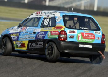Ignacio Espíndola dominó los entrenamientos de la Clase Uno del Turismo Pista en Termas de Río Hondo