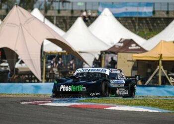 Iñaki Arrias logró el mejor tiempo de clasificación del TC Pista Mouras en Rosario