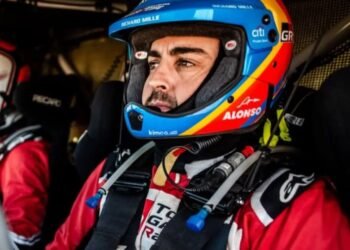 Fernando Alonso correrá el Dakar 2027