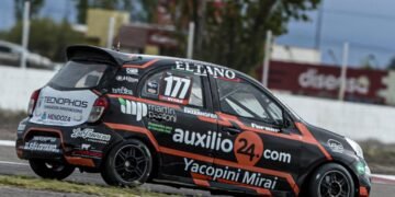 Tomás Vitar dominó el sábado de la Clase Dos y se quedó con la pole