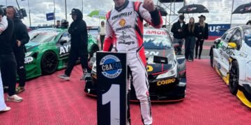 Augusto Carinelli se quedó con la segunda final del Turismo Carretera 2000