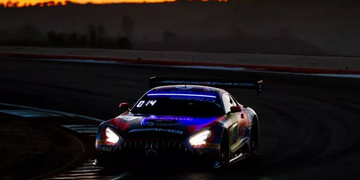 Verstappen completó una gran remontada en el GTWC en Portimao tras una sanción