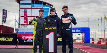 Valentino Spinella, Agustín Gajate y Nicolás Benito prevalecieron en las series de la Clase Dos: Spinella se quedó con la batería más rápida y largará desde la pole