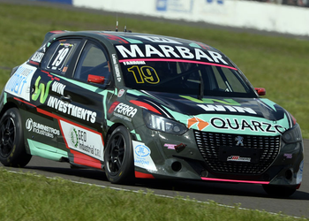 Luciano Farroni logró su primera pole en la Clase Tres del Turismo Pista
