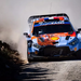 Fourmaux lidera el 1-2 de Hyundai en Cerdeña tras una mañana llena de pinchazos