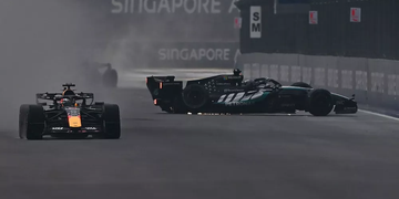 Verstappen ganó una “loca” carrera Sprint en Singapur: abandono de Colapinto