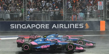 Verstappen ganó una “loca” carrera Sprint en Singapur: abandono de Colapinto