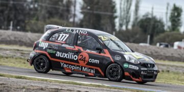 Vitar dominó la tanda general de entrenamientos en la Clase Dos